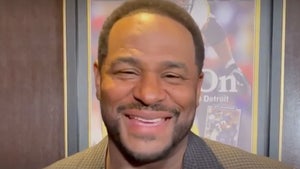 Jerome Bettis To The Rescue After Alleged Burglar Steals Toys From Kids In Need