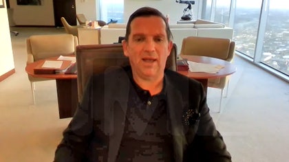 111121_tony_buzbee_kal