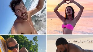 Celebs Start 2023 With a Shore Thing ... New Year, Same Sunny Selfies!