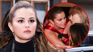 Selena Gomez Taking Another Social Media Break After Kylie Globes Drama