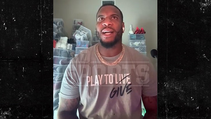 090425_eric_ebron_nfl_kal_v2