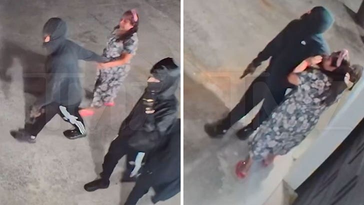 Tekashi 6ix9ine's Mom, Pup Manhandled by Burglars in Home-Invasion Video 1 111725_6ix_9ine_outside_kal