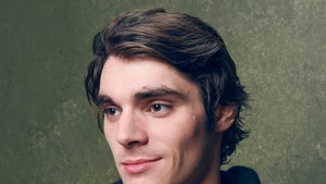 rj-mitte-getty-1