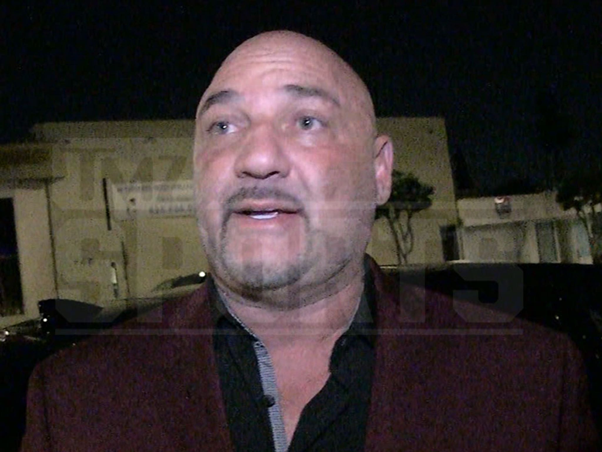 Jay Glazer on X: #HowieLong tells us how #LyleAlzado almost killed the cab  driver on the way to the #SuperBowl. These are the stories you get on  #OneGlassWithGlazer!!! What would you do