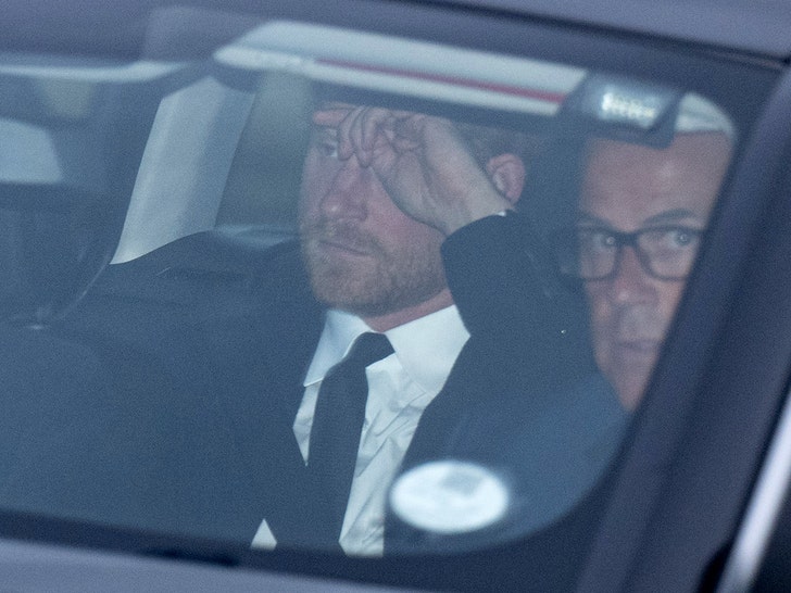 prince harry arriving image direct 