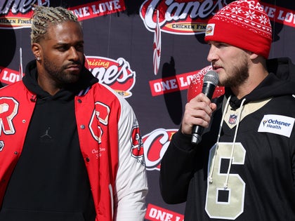 1209-Tyler-Shough-and-Cameron-Jordan-of-the-Saints-Canes-PRIMARY