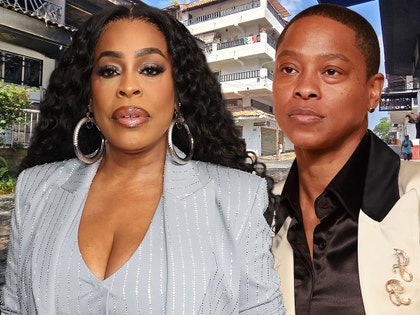 Jessica Betts and Niecy Nash getty 1