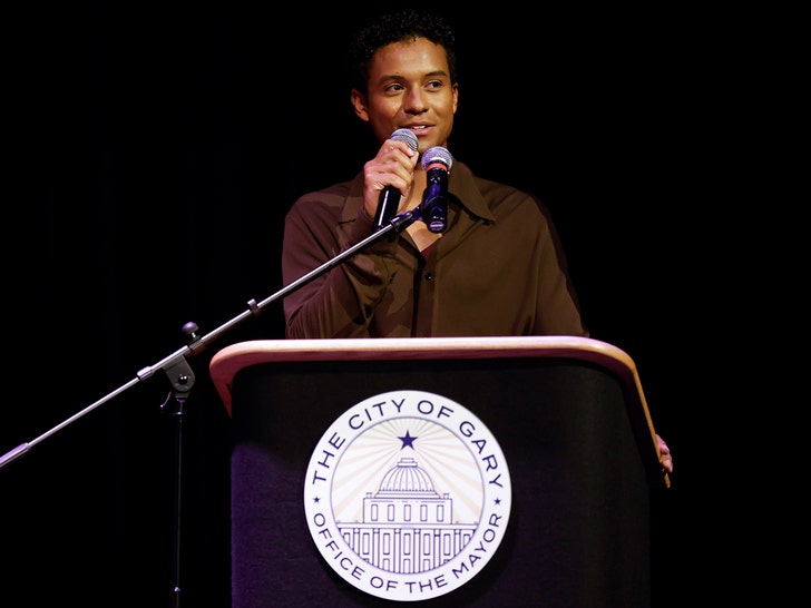 michael-jackson-screening-getty-1