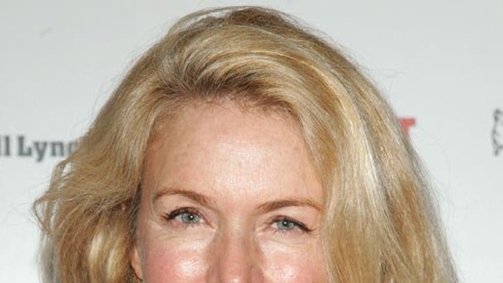 Donna Dixon