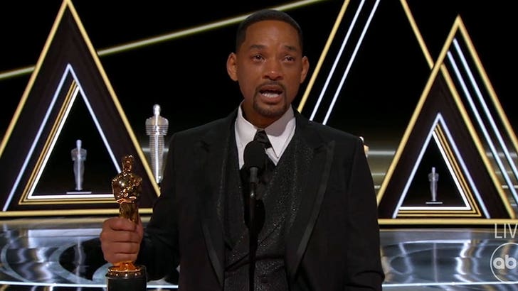 Will Smith, Oscar'da Chris Rock'ı Şaşırttıktan Sonra Aşk Mesajını Paylaştı