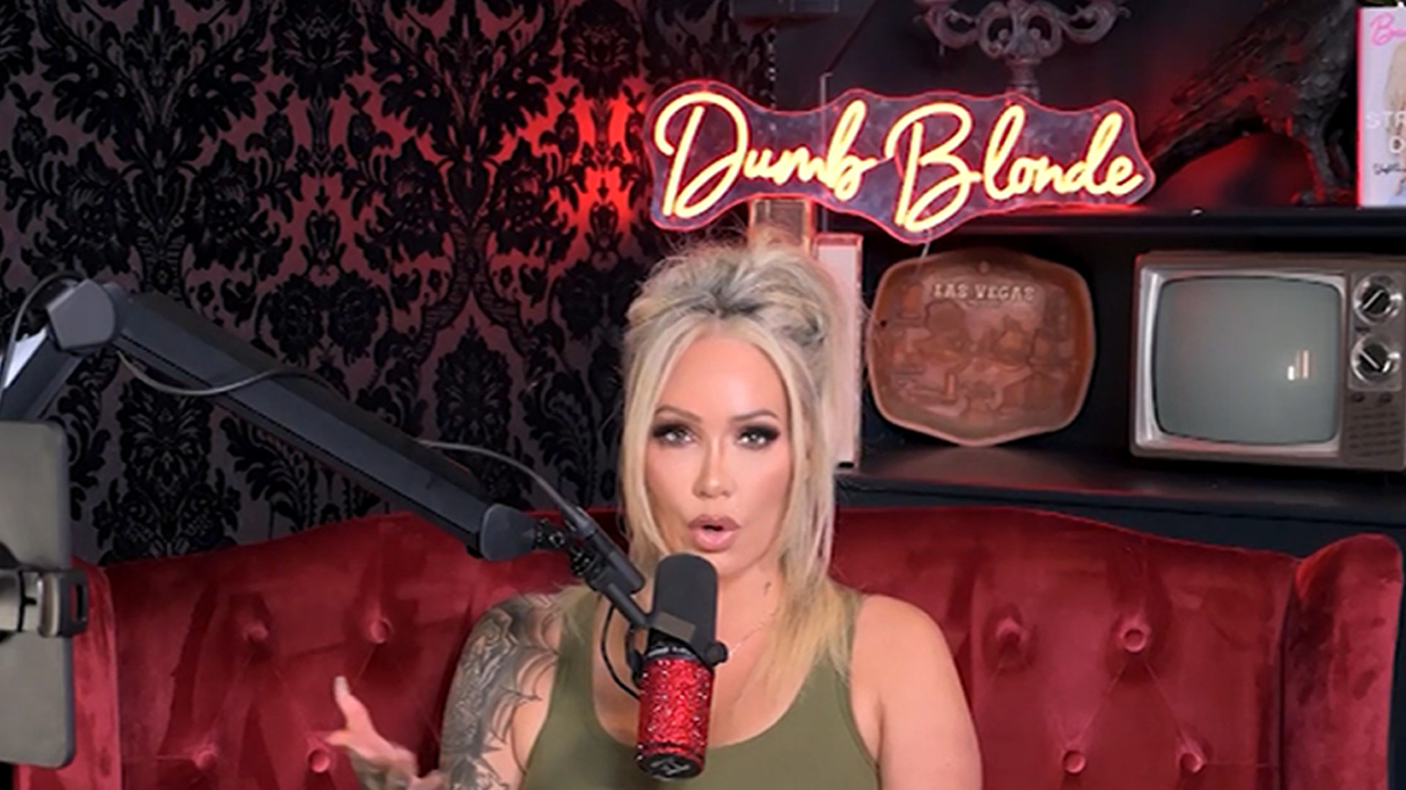 Bunnie XO Details Mother's Day Fight that Led to Jelly Roll Divorce