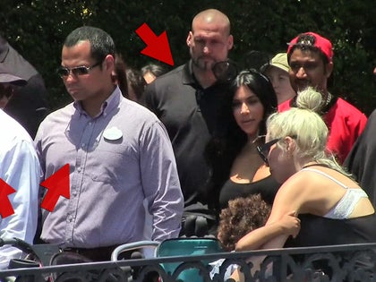 061615_kardashian_disneyland_splash_primary