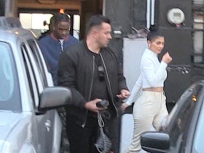 032119_travis_kylie_primary