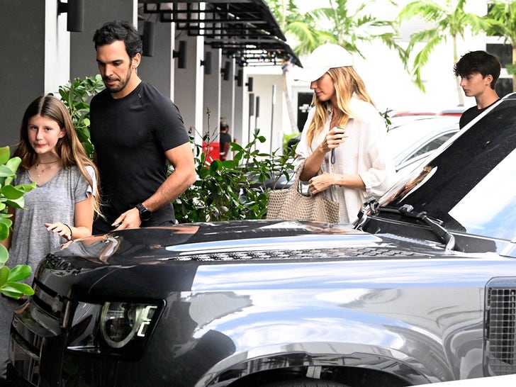 1104-Giselle-and-Joaquim-Lunch-In-Miami-SUB