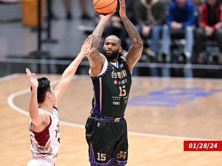 DeMarcus Cousins on the court getty