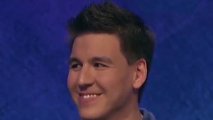 'Jeopardy!' James Holzhauer Isn't Getting Honorary Doctorate From Illinois Yet