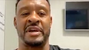 Willie McGinest Doesn't Blame TB12, Gronk For Bolting, New England's Tough!