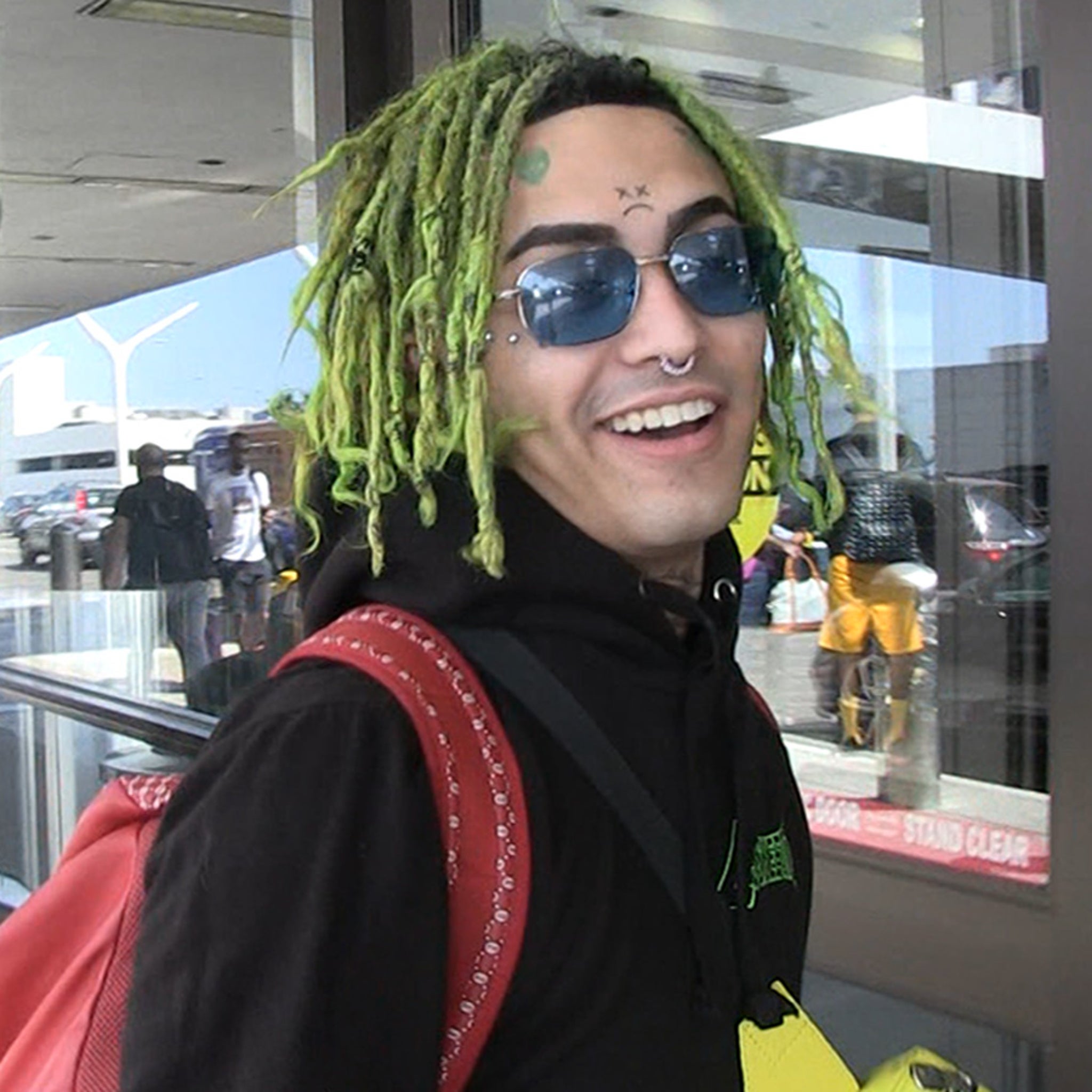 Lil Pump Says He Can Dunk A Basketball Tmz Challenges Him To