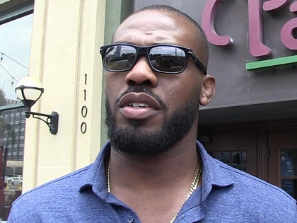 0718-jon-jones-TMZ-01