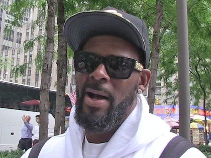 0313-r-kelly-tmz-1