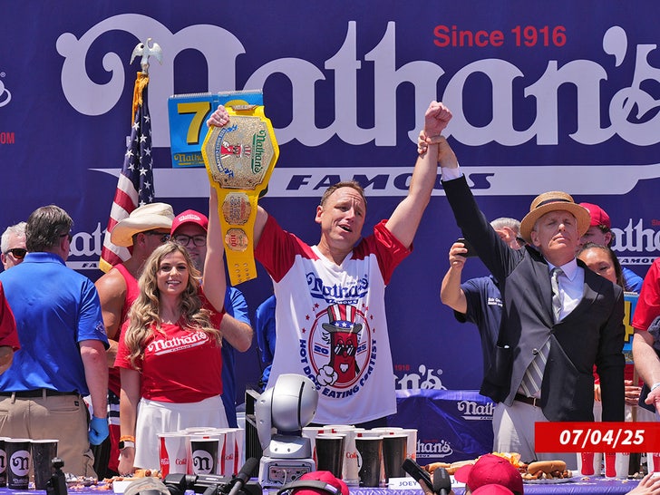 joey chestnut sub getty