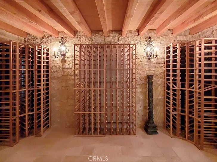 0717-Kardashians-Show-Home-Sale-SUB-1