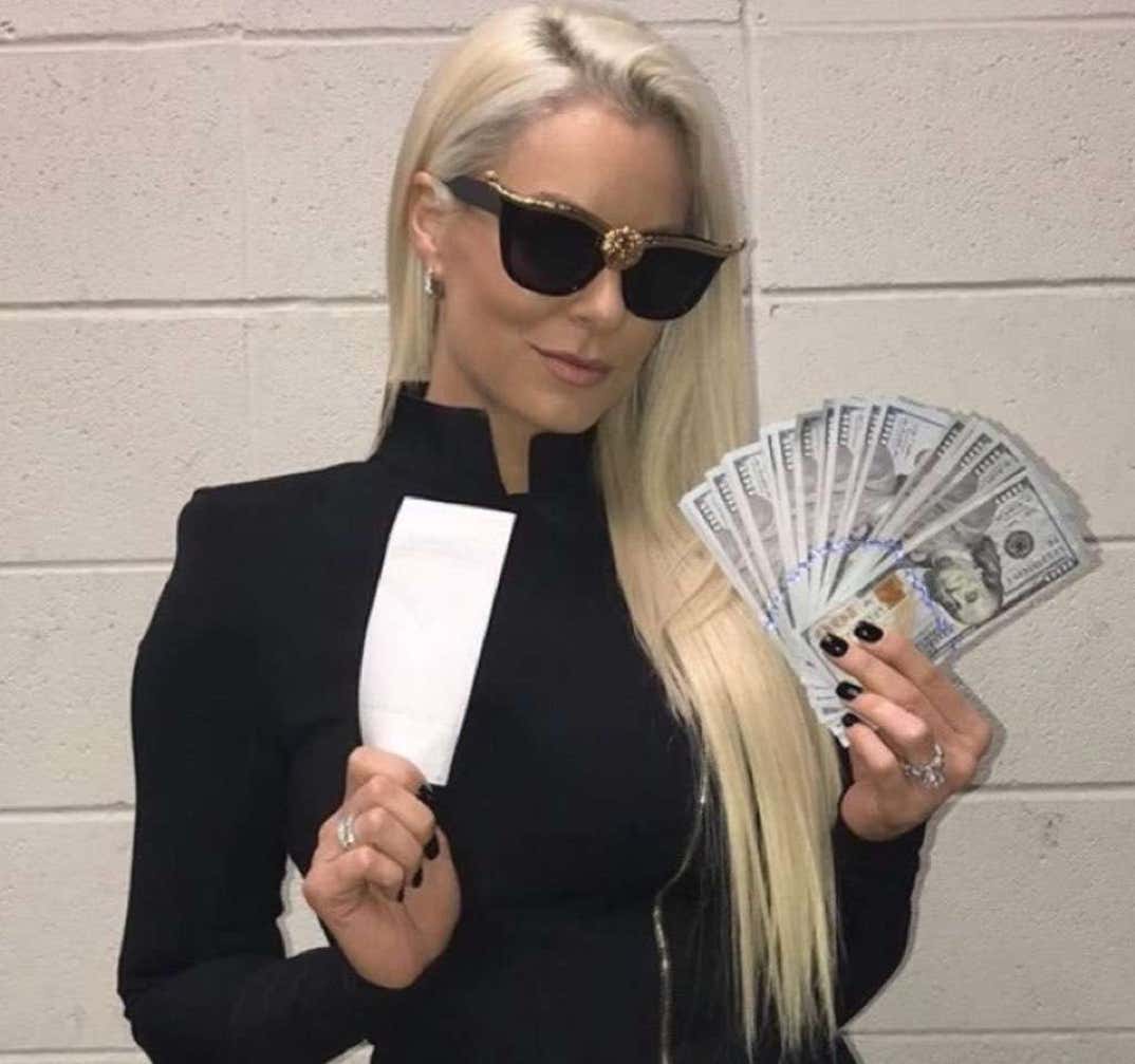WWE Maryse