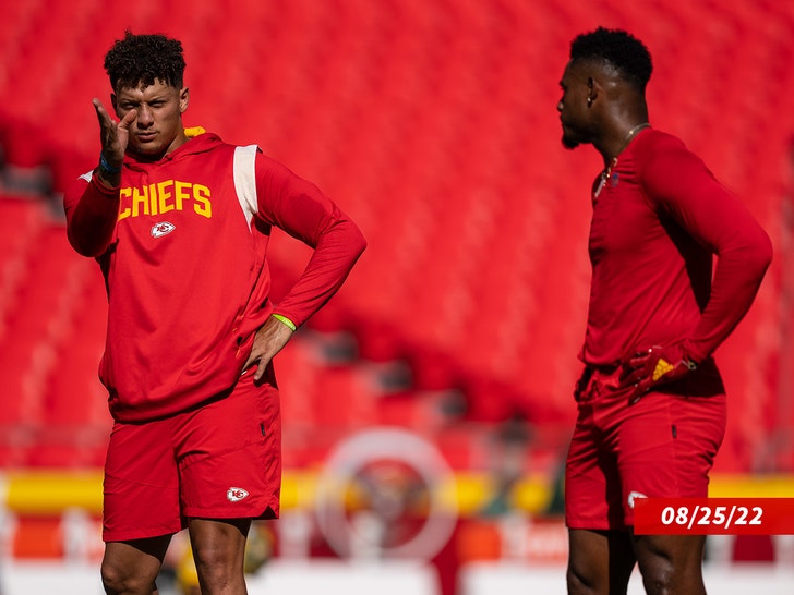 JuJu Smith-Schuster Praises Patrick Mahomes Ahead Of Free Agency