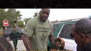 Shaq to the Rescue After Witnessing Family Involved in Car Crash