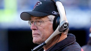NFL Legend Dan Reeves Dead At 77 Due To Complications From Illness