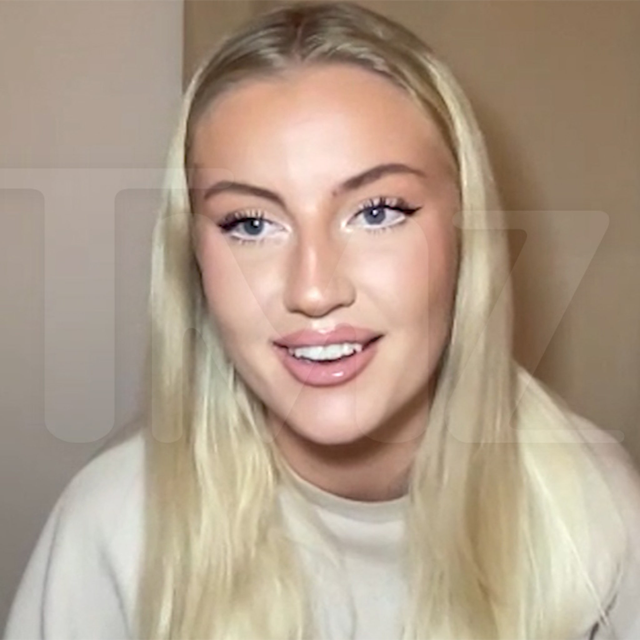 OnlyFans Model Elsa Thora Pleads to Have Mars Baby With Elon Musk