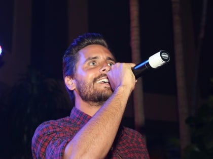 0116_scott_disick_party_dad_13