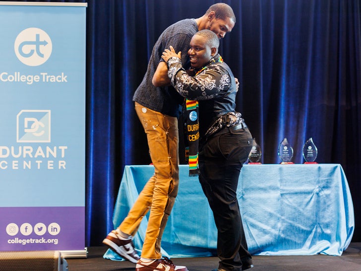 Kevin Durant Celebrates W/ Educational Program Students At College Send-Off.jpg