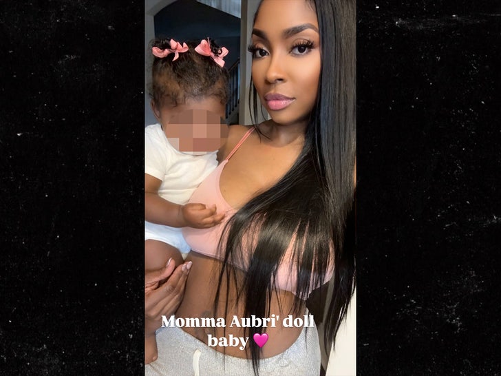 Little Ms Golden Ayesha Howard baby instagram selfie sub