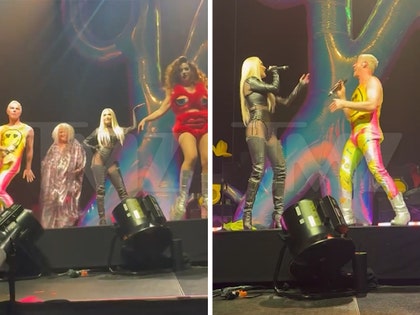 Erika Jayne, Scissor Sisters