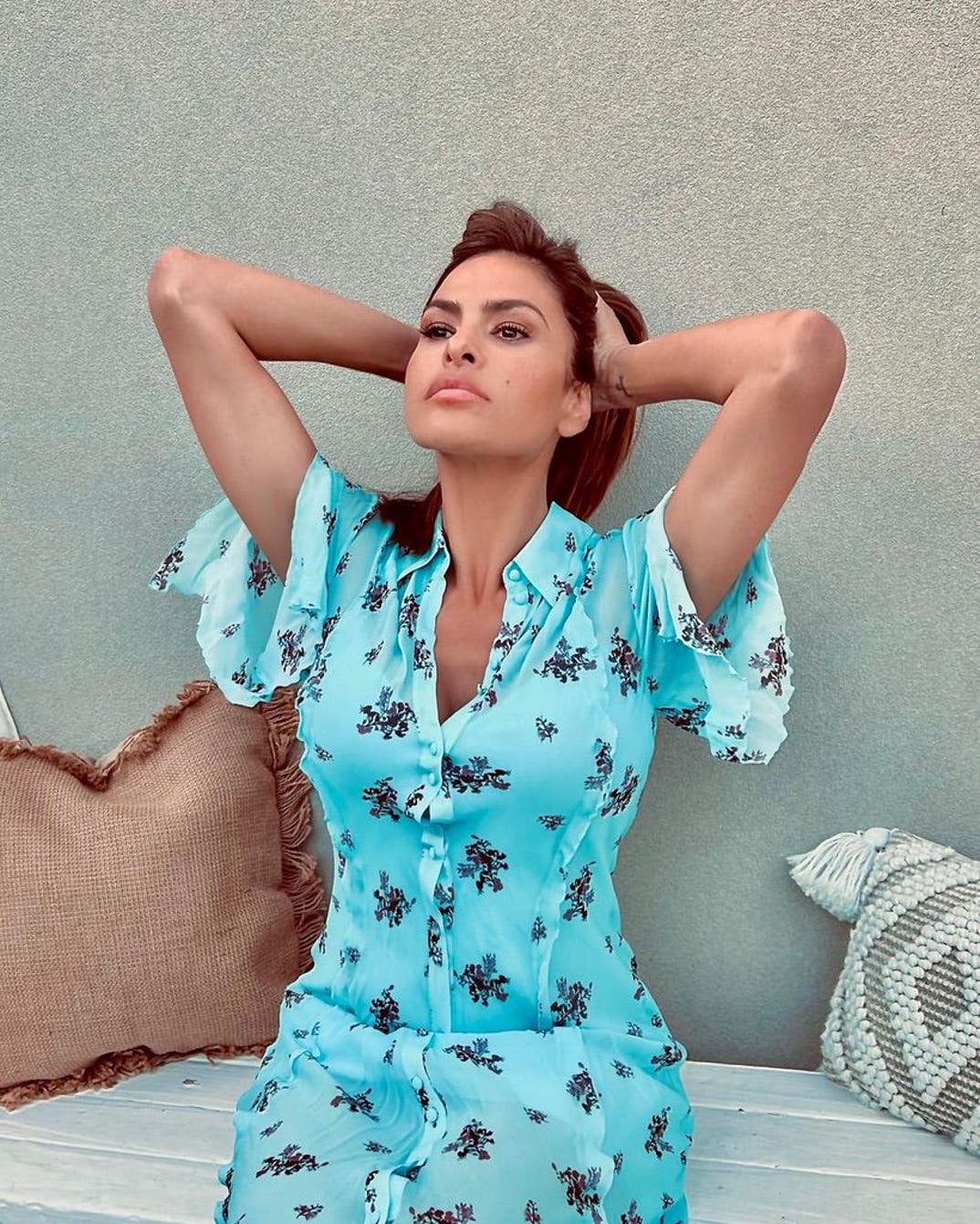 0304 Eva Mendes Hot Shots 3