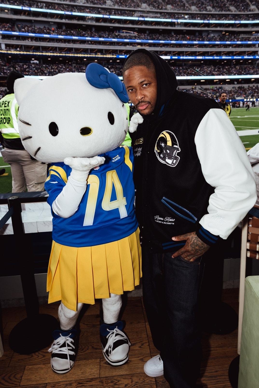 Rapper YG and Hello Kitty Hit SoFi Stadium 12