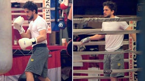 'Game of Thrones' Star Kit Harington Shows Off Boxing Skills