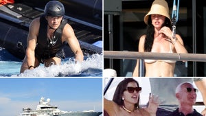 0708-Orlando-Bloom-Katy-Perry-Sanchez-Bezos-Honeymoon-PRIMARY