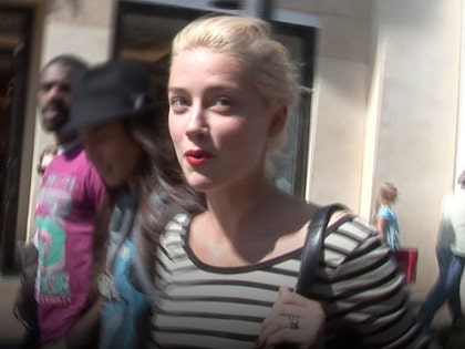 0812-amber-heard-TMZ-01