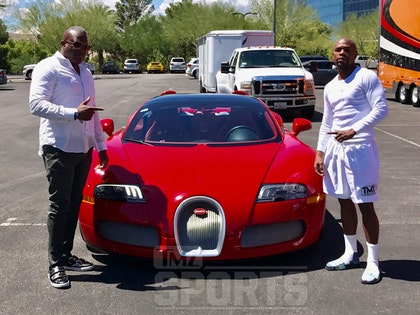 0825_mayweather_new_car-sports-wm-5