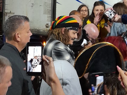 0605-johnny depp splSH 1