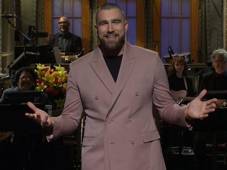 Travis Kelce Does Hilarious Patrick Mahomes Impression In SNL Monologue