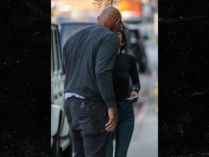 Dave-Bautista-backgrid-2