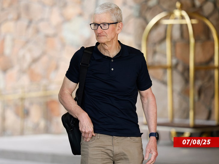 tim-cook-sub-getty-1