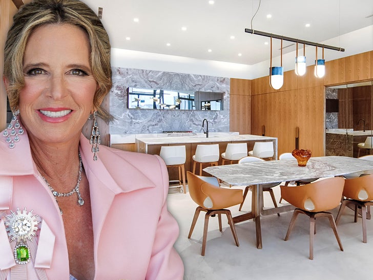 Hilary Musser Palm Beach Home For Sale