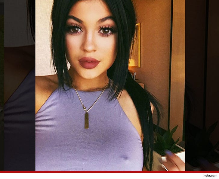 Kendall Jenner -- I Got a New Accessory ... Nipple Ring!!! (PHOTO)