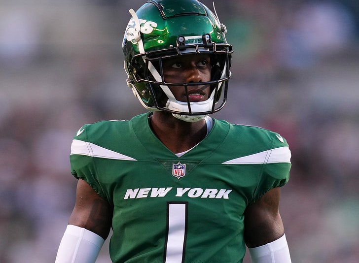 Jets Draft Pick Sauce Gardner Reveals His Diamond Bottle Chain