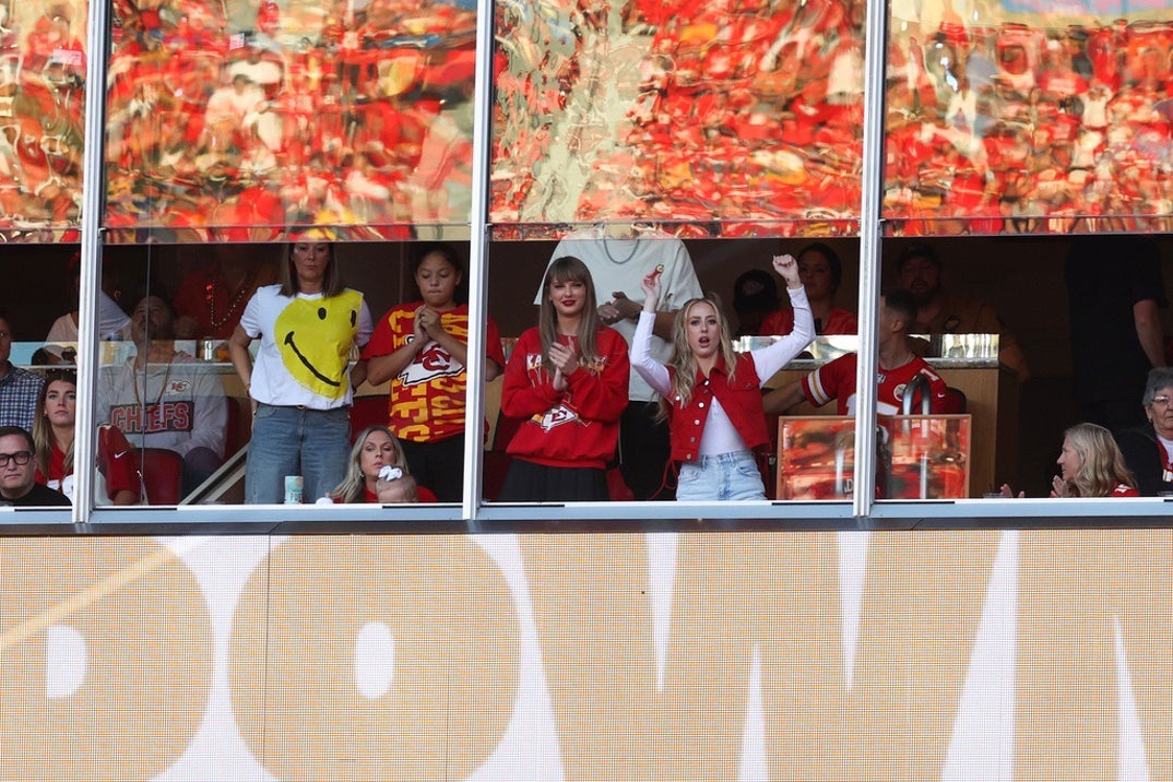 Taylor Swift Brittany Mahomes Celebration Chiefs8