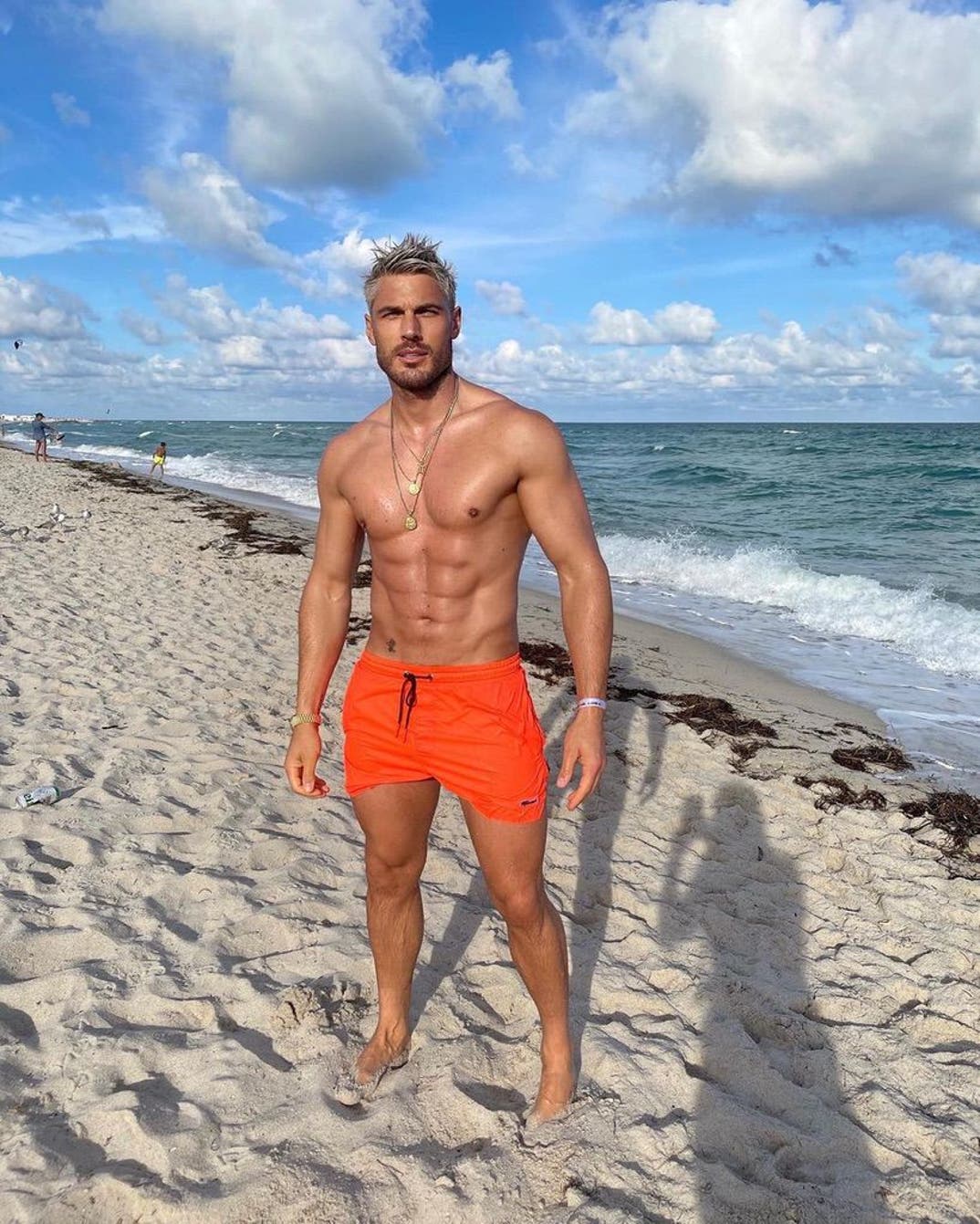 0613 Chris Appleton Shirtless Shots 2